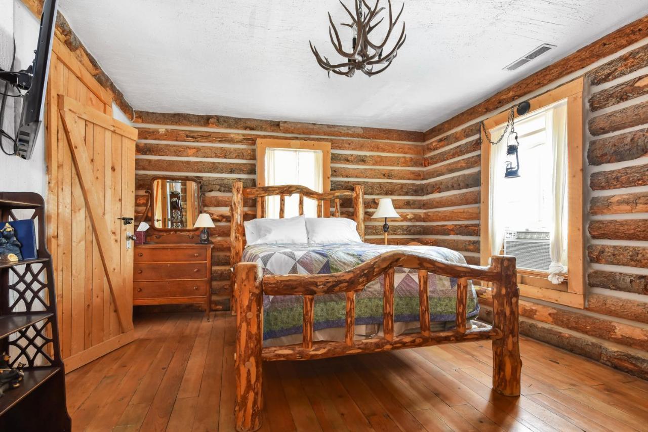 Valley House Inn Huntsville Kamer foto